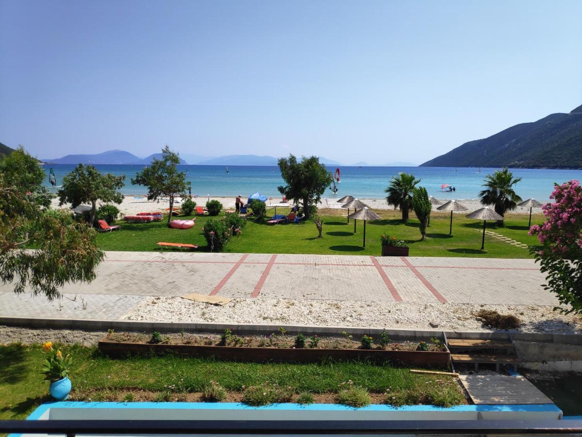 Surf Hotel 瓦西利基 外观 照片
