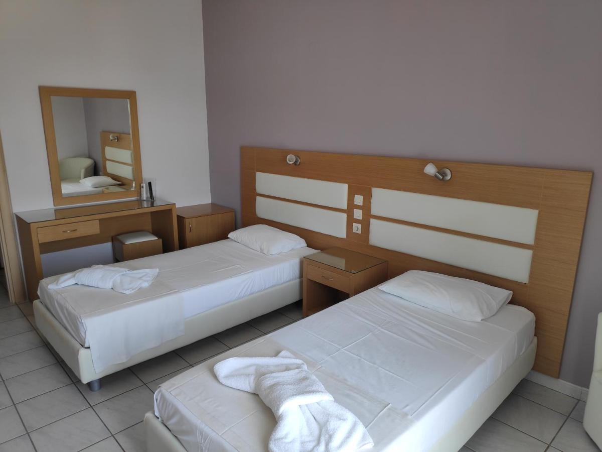 Surf Hotel 瓦西利基 外观 照片